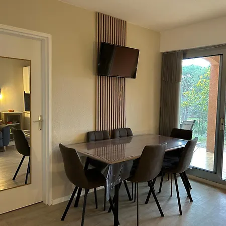 Appartement Domaine Valescure 1 Ou 2 Pieces Vue Jardin Ou Piscine *