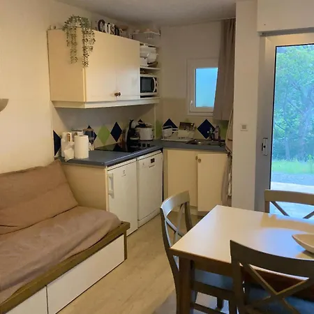 Domaine Valescure 1 Ou 2 Pieces Vue Jardin Ou Piscine Apartament